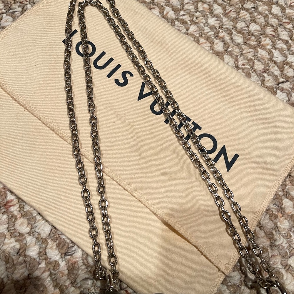 Louis Vuitton Calfskin Damier Twist BB Shouldr Bag - Picture 10 of 16